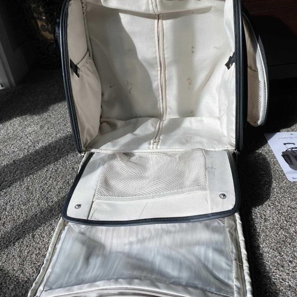 Brookstone Rolling Overnight Organizer Bag - Picture 3 of 5